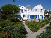 Studios Oceanis Bay 3*