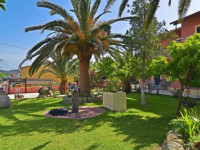 Othonas Apartments