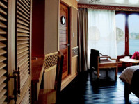 Pelican Luxury Cruise