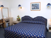 Rush Inn Hotel
