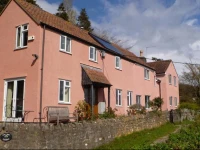 Elm Tree Cottage 4*
