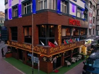 Best House Hotel 3*