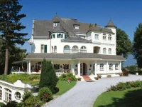Schlosshotel 5*