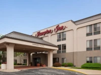 Hampton Inn Cedar Rapids 3*