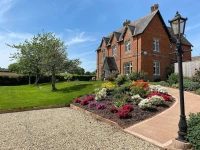 Newcourt Barton 4*