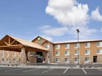 Holiday Inn Express Hotel & Suites Sandpoint North 3*