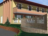 Avalon 4*
