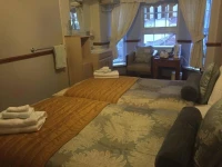 Black Lion Guest House 4*