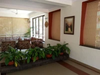 Casa Amarilla 3*