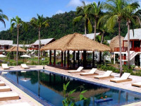 Twin Lotus Resort & SPA