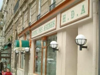 Des Arenes 3*
