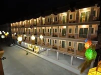Piyapetch Place 2*