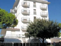 Alla Rotonda 3*