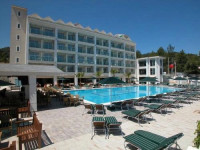 Royal Garden Hotel