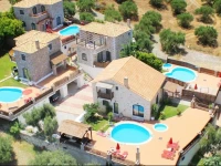 Niriides Villas 1*