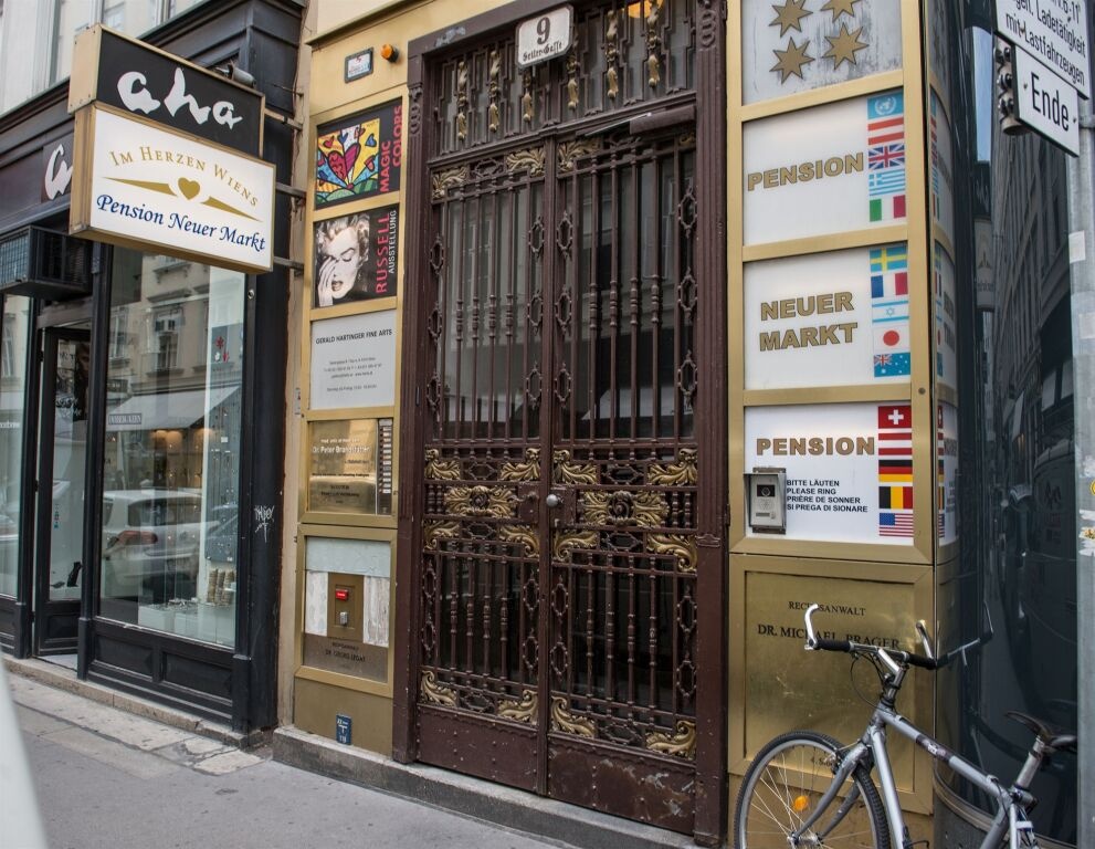 Pension Neuer Markt 3*