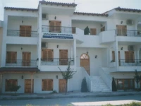 Dimitra Apartments 2*