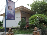 Jammee Guesthouse 2*