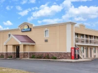Days Inn Fort Wayne 2*