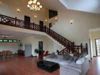 Cuc Phuong Resort & Villas