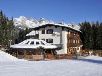 Hotel Pensione Dolomiti 2*