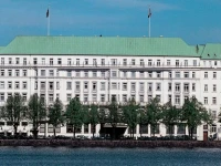 Raffles Vier Jahreszeiten 5*