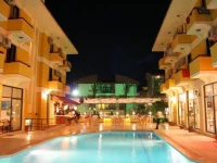 Albano Hotel 3*