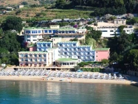 Summit 3*