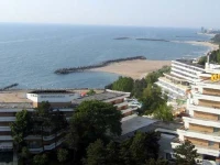 Amfiteatru 3*