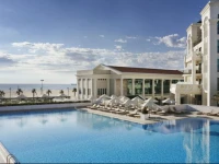 Las Arenas Balneario Resort 5*