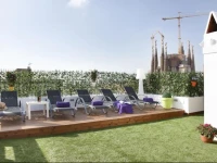 Suite Home Barcelona 3*
