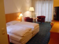 Landgasthof Wirt Im Feld 3*