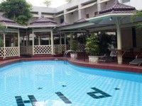 Pardede International Hotel