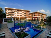 Peach Blossom Resort 4*