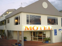 Bay Court Motel