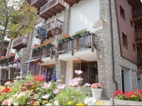 Residence Le Grand Chalet Apartment Courmayeur 3*