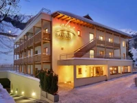 Banyan 4*