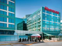 Sheraton Gateway Hotel in Toronto International Airport 5*