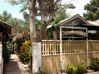 Permata Bungalows 2*