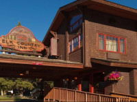 Elk Country Inn