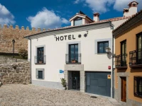 Hotel Puerta de la Santa 2*