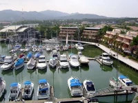 Boat Lagoon Resort 3*