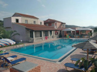 Blue Sky Apartments Peroulades