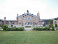 Fountainview Mansion