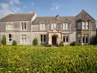 Meare Manor 4*