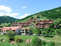 Arthurs Aghveran Resort