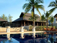 Palm Galleria Resort