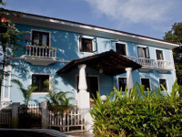 1265 Crescent Villa