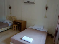 Mixok Guesthouse 2*