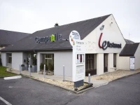 Campanile Senlis 3*